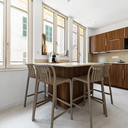 Le Saint Blaise - Design Et Chaleureux *