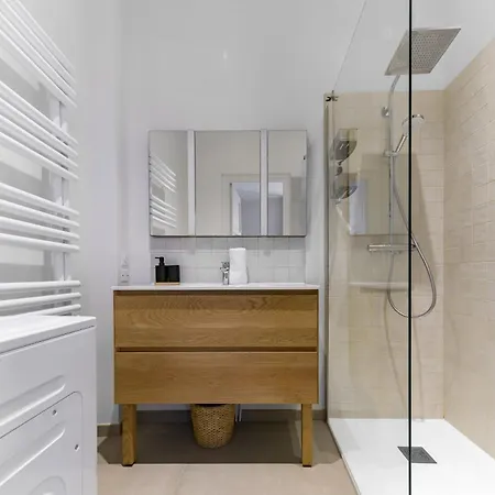 Le Saint Blaise - Design Et Chaleureux *